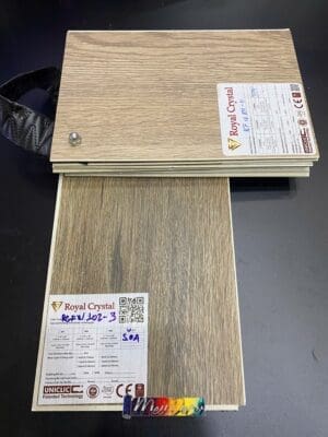 Sàn SPC Royal Crystal RCDW102-3 Đế Cao Su 4 Sàn SPC Royal RCDW102-3 Crystal đế cao su