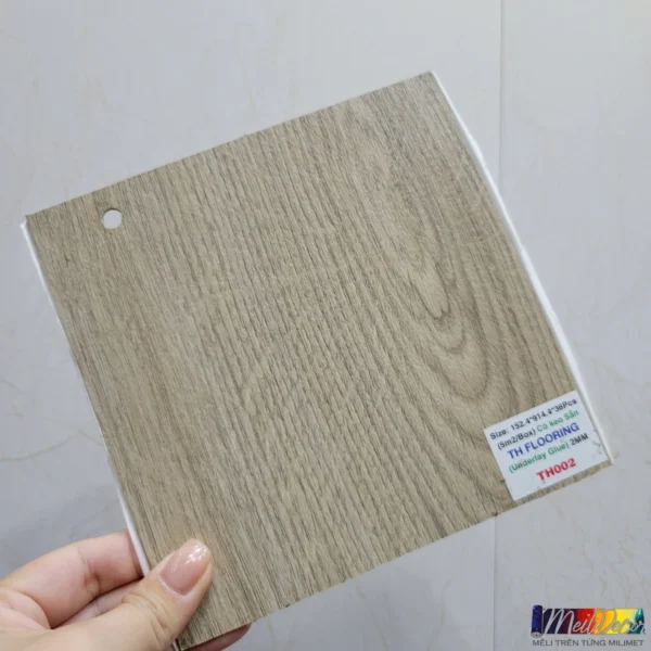 Sàn Nhựa Vinyl TH002 TH Floor 2.0mm (Keo Sẵn) 4 Sàn Nhựa Vinyl TH002 TH Floor 2.0mm (Keo Sẵn)