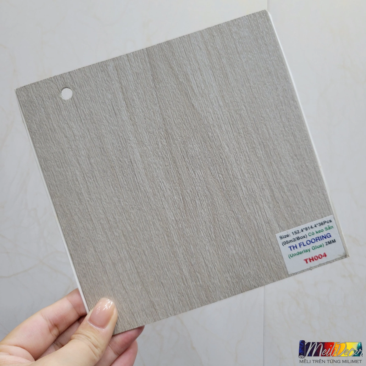 Sàn Nhựa Vinyl TH004 TH Floor 2.0mm (Keo Sẵn) 1 Sàn Nhựa Vinyl TH004 TH Floor 2.0mm (Keo Sẵn)