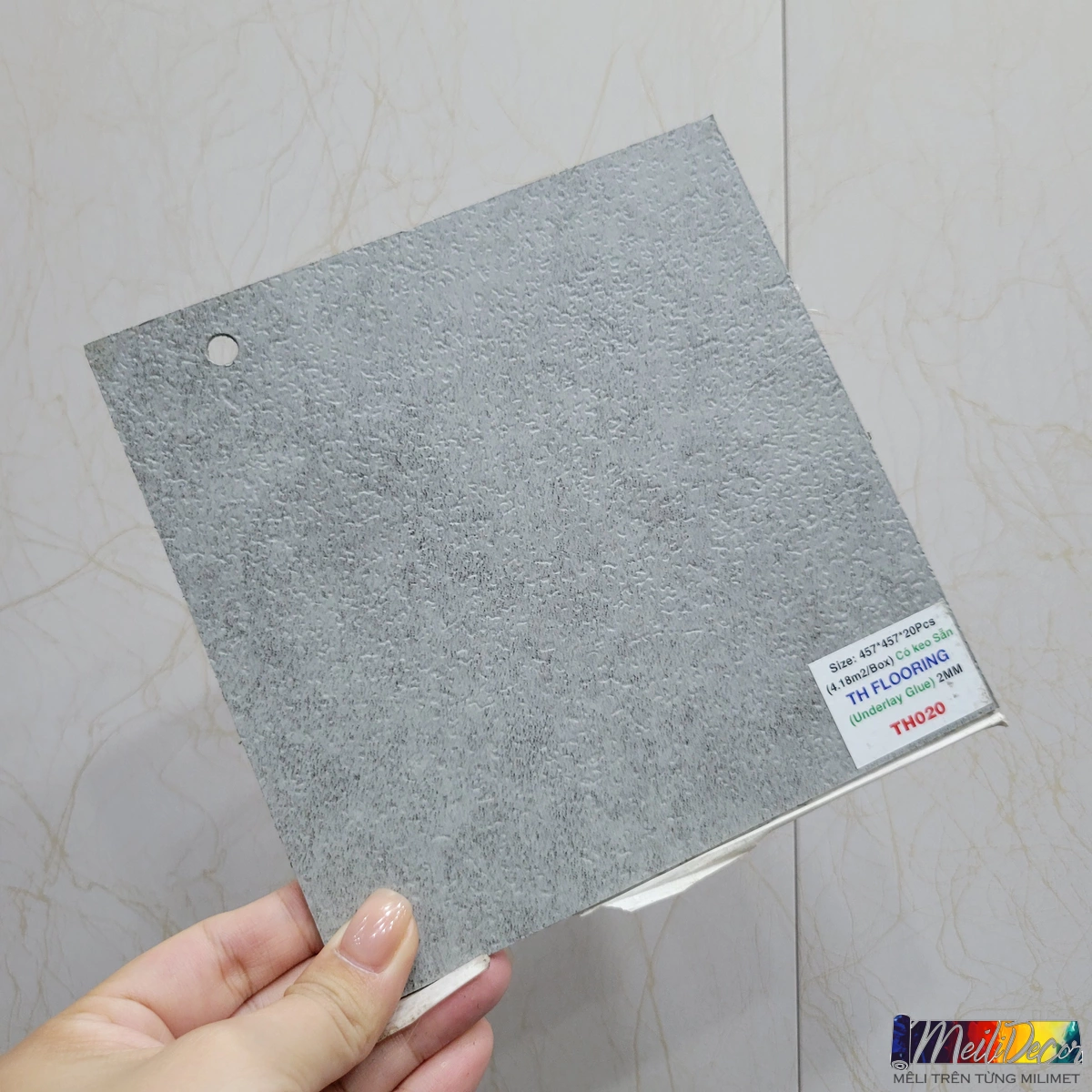 Sàn Nhựa Vinyl TH020 TH Floor 2.0mm (Keo Sẵn) 1 Sàn Nhựa Vinyl TH020 TH Floor 2.0mm (Keo Sẵn)