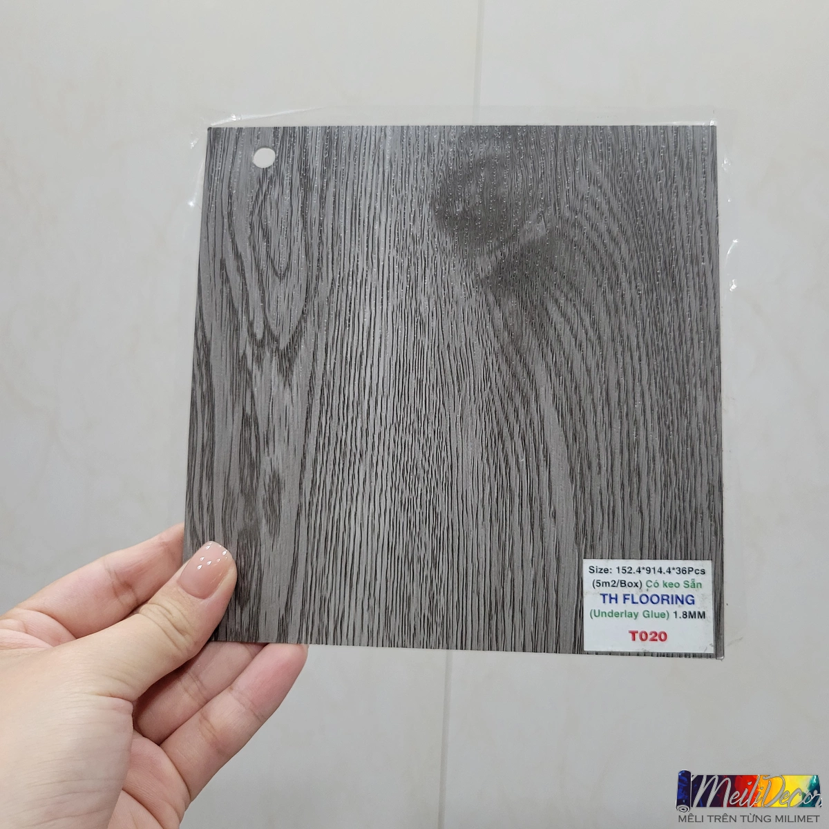 Sàn Nhựa TH FLOORING 1.8mm T020 keo sẵn 1 Sàn Nhựa TH FLOORING 1.8mm T020 keo sẵn
