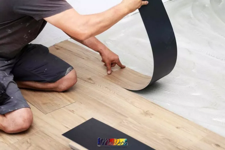 Sàn gỗ và sàn nhựa: Nên chọn loại nào? 6 Thi cong san nhua vinyl