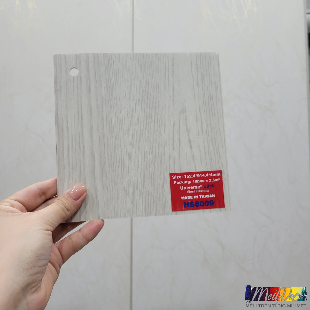 Sàn Nhựa Hèm Khóa Universe Click Vinyl HS8009 1 Sàn Nhựa Hèm Khóa Universe Click Vinyl HS8009